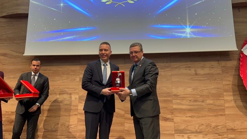 611319478_10163794781313007_4408235680271811330_n