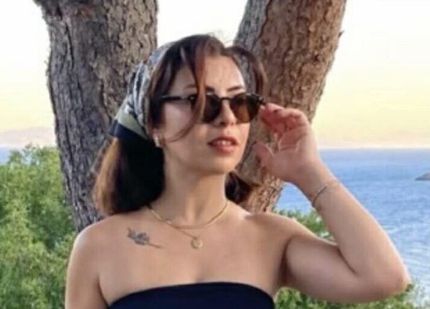 0a0c7d03-1002-49f5-b020-b30dae82d946