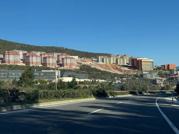 dda10001-4b7a-4558-a03e-0c0cf8af5aa2