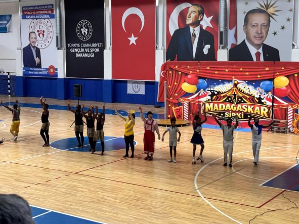 013cbe2e-f1d1-45fb-b301-9427b7f923b5