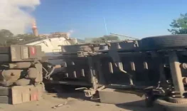 yatagan-milas-karayolunda-kaza-komur-yuklu-kamyon-devrildi-1777365212