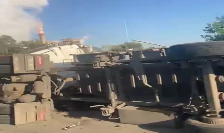 yatagan-milas-karayolunda-kaza-komur-yuklu-kamyon-devrildi-1777365212