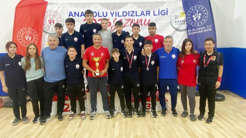 Milaslı Güreşçilerden Türkiye Şampiyonluğu